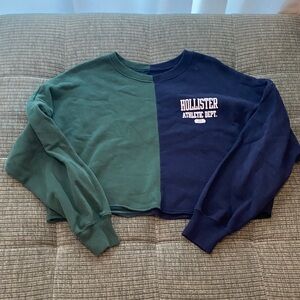 Hollister Two-Tone Green and Blue Sweatshirt